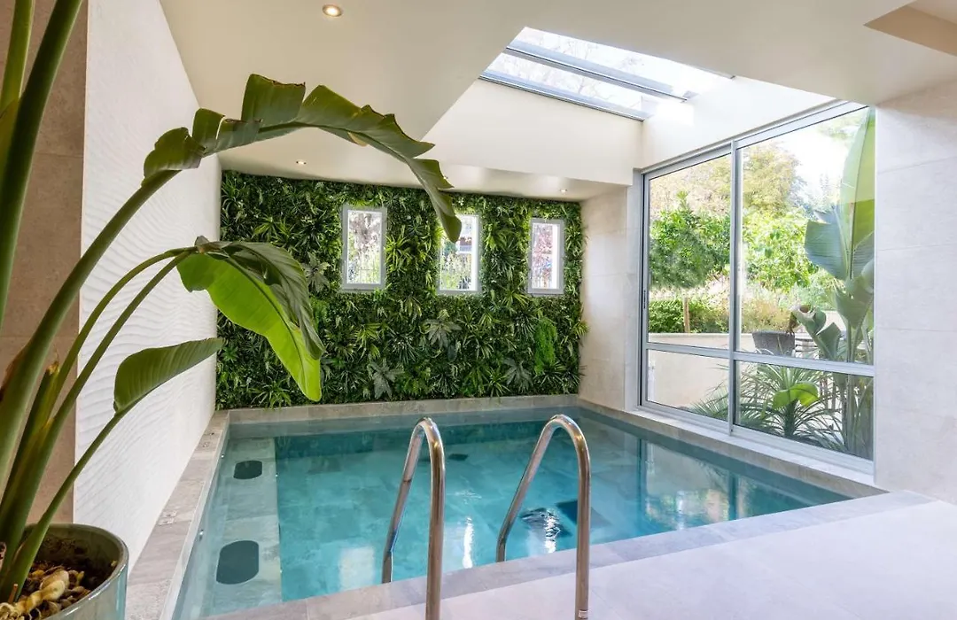 Best Western Hotel & Spa Coeur De Cassis-1